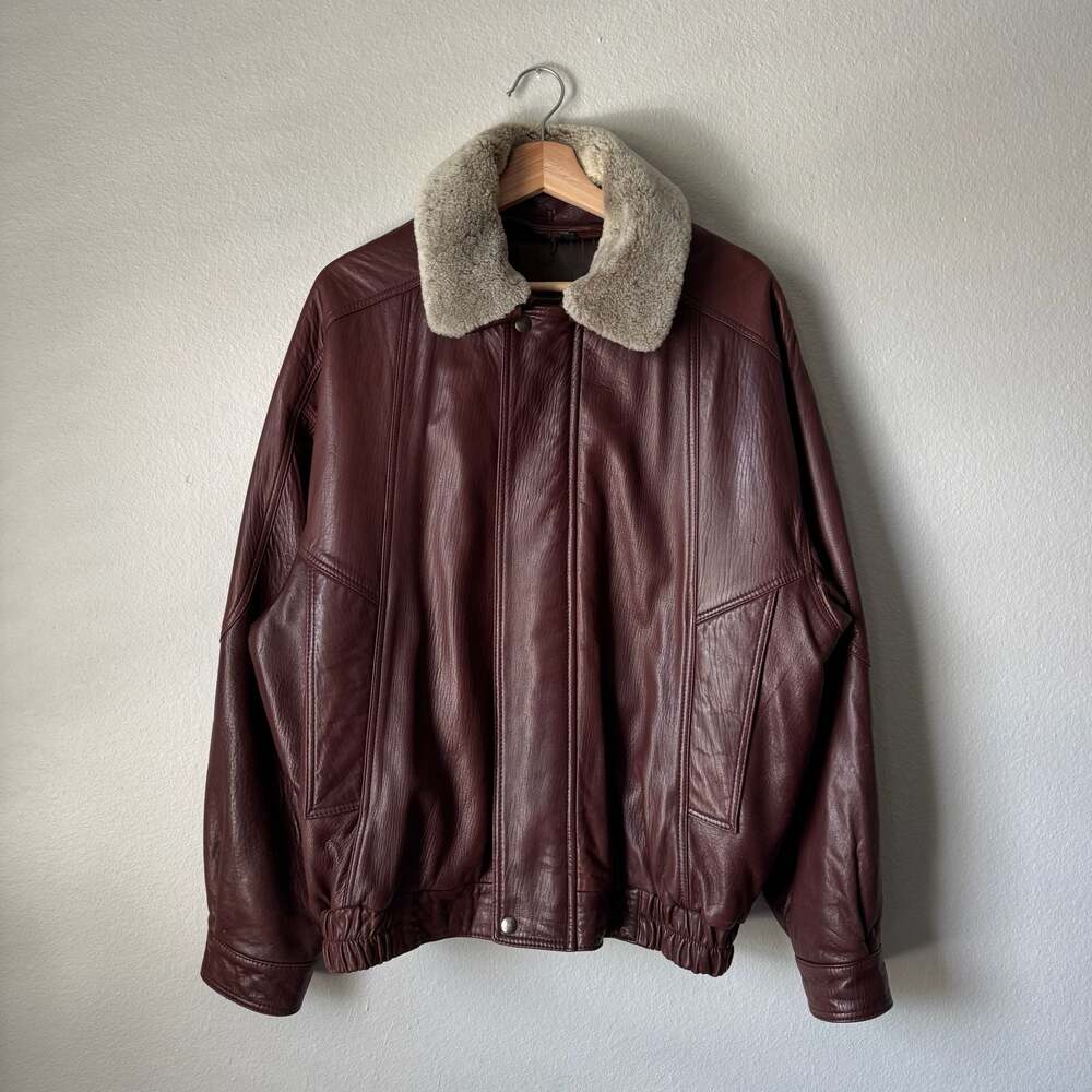 Vintage Andre Oxblood Leather Bomber Jacket Detachable Fur Collar Size 40